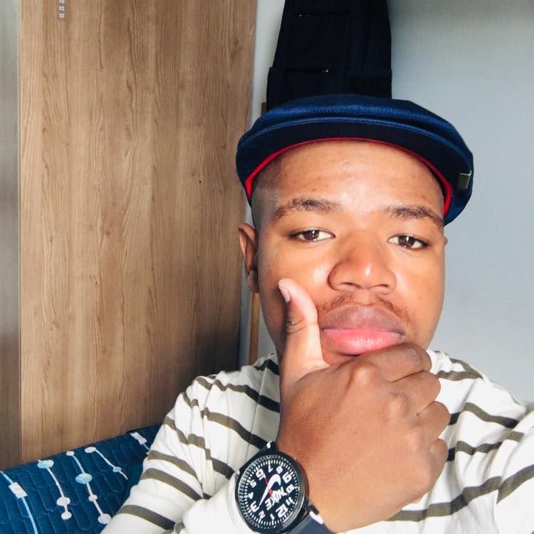Lihle6