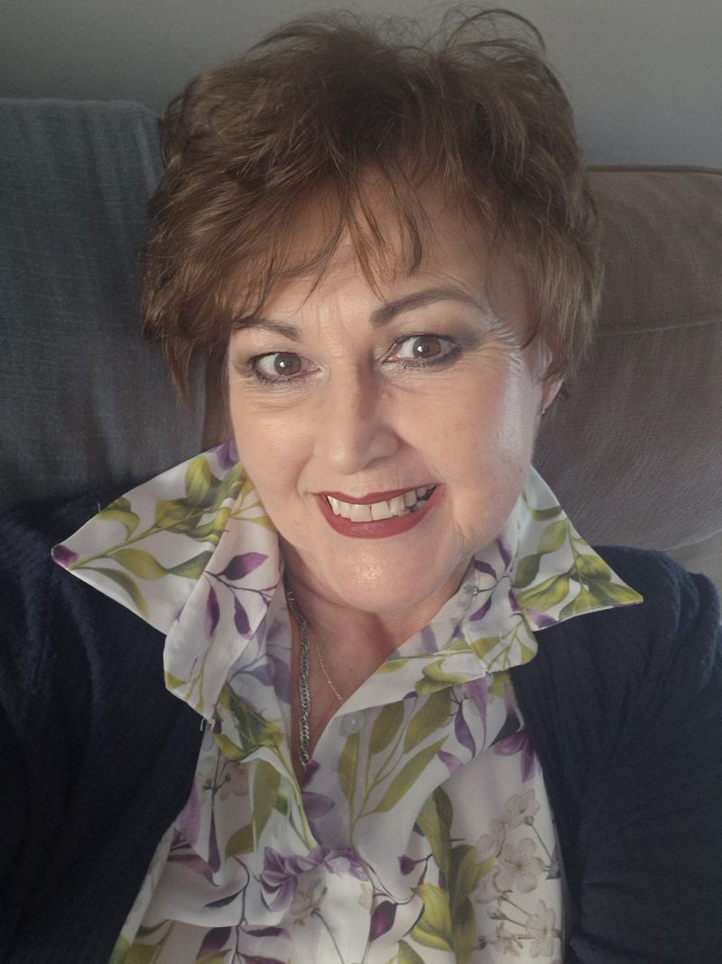 Bruinoog60 Bruinoog60