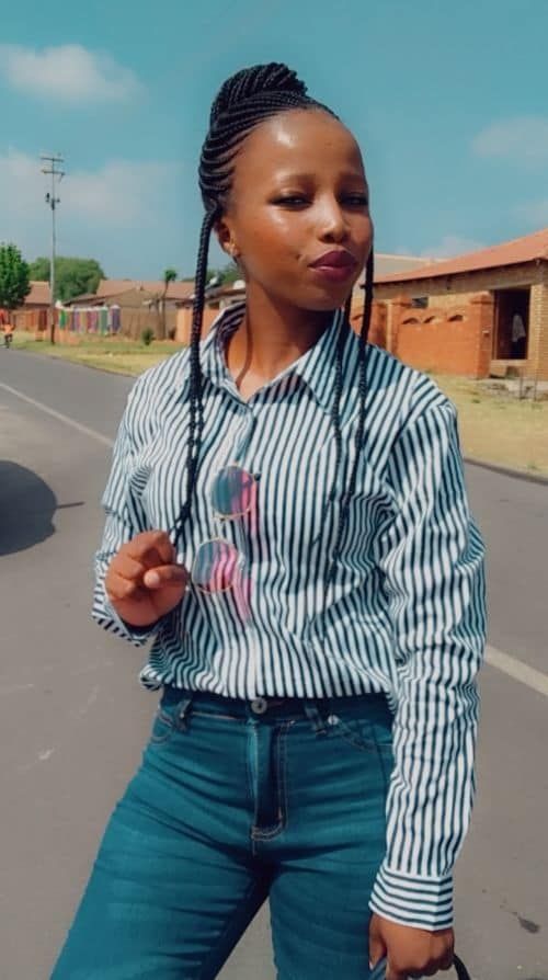 Tsholobae