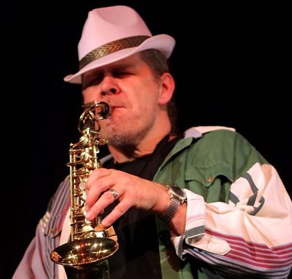 SaxPlayer