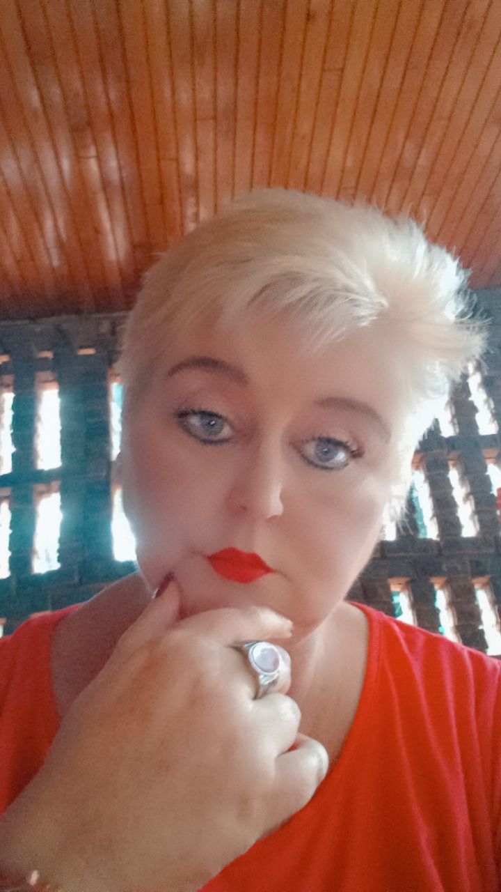 Lyfie_1976 Lyfie_1976