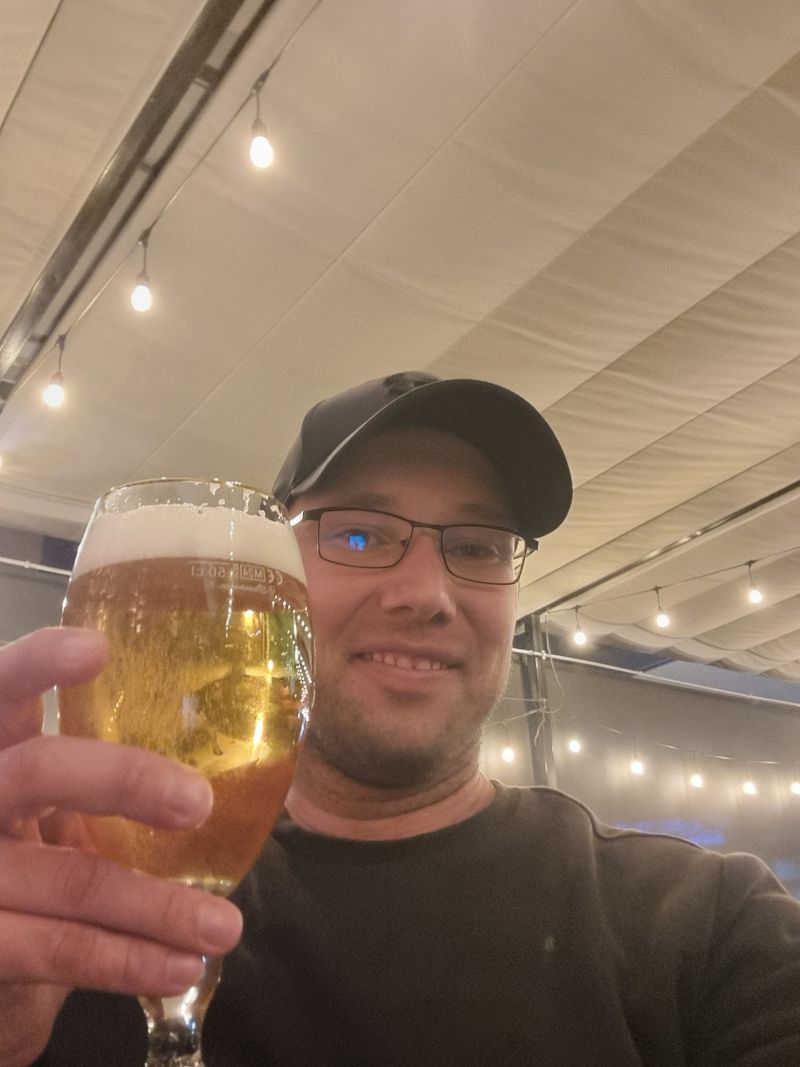 flikvlooi34 flikvlooi34