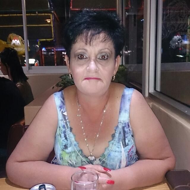 hazeleyes15 hazeleyes15