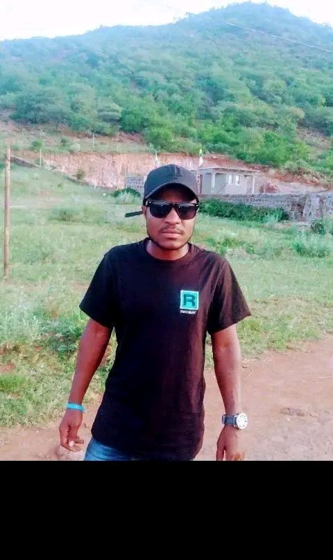 MrMo_701 MrMo_701