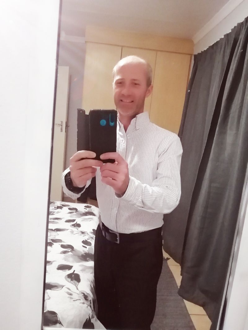 pieter_489 pieter_489