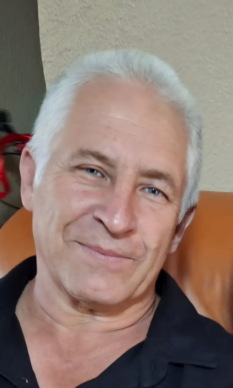StefanB StefanB