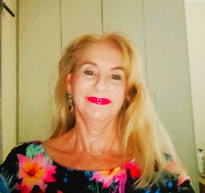Lila4